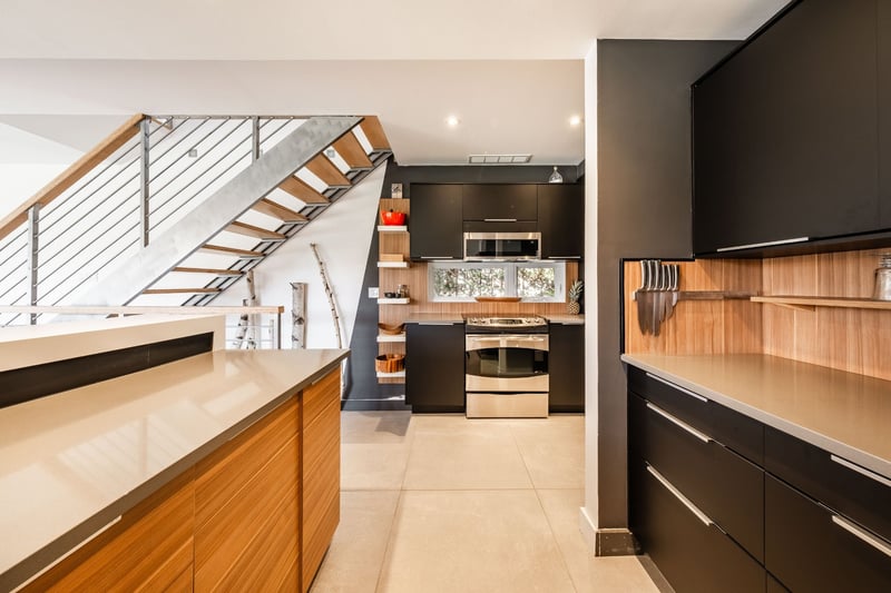 Luxury estate at 84 Rue des Chèvrefeuilles, Saint-Jean-sur-Richelieu, QC — photo 10
