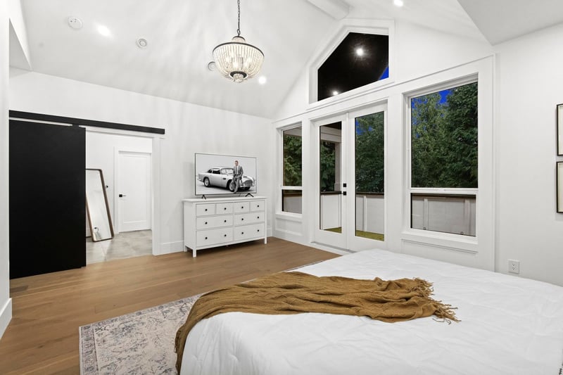 Luxury estate at 13026 16 Avenue, Surrey, BC — photo 15