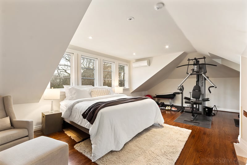 Luxury estate at 27 Strathgowan Crescent, Toronto, ON — photo 22