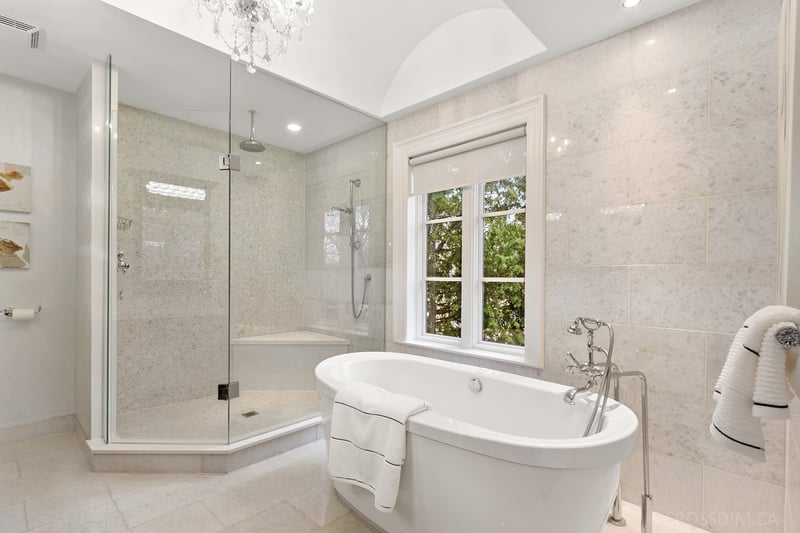 Luxury estate at 27 Strathgowan Crescent, Toronto, ON — photo 20