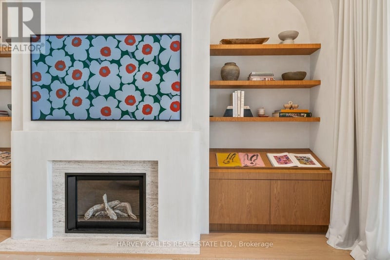 Luxury estate at 424 Lytton Boulevard, Toronto, ON — photo 8