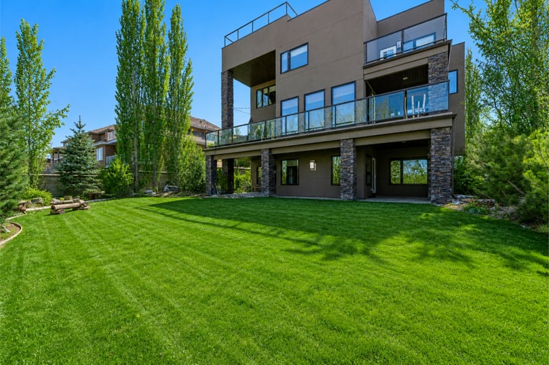 Luxury estate at 2464 Cameron Ravine Drive Northwest, Edmonton, AB — photo 3