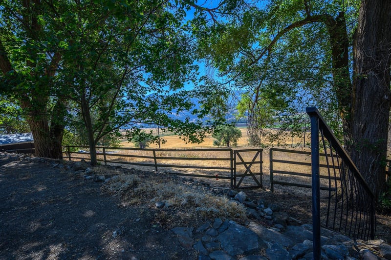 Luxury estate at 7917 Buchanan Road, Vernon, BC — photo 27
