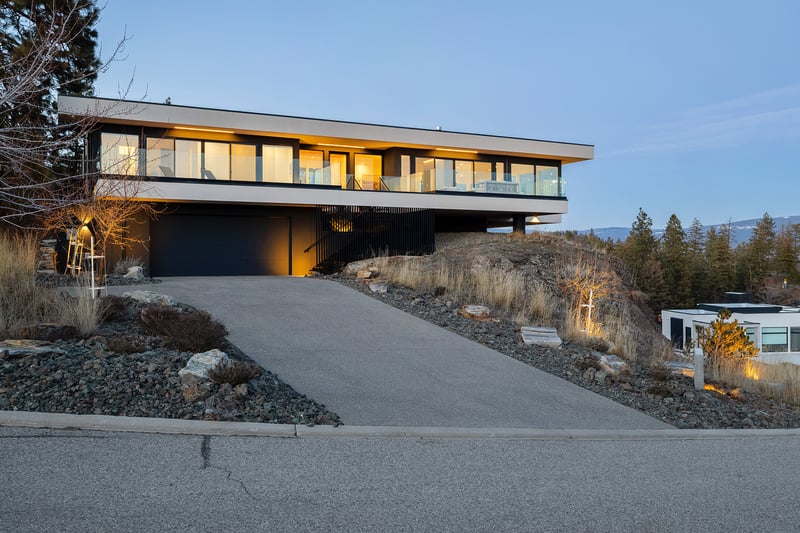 Luxury estate at 1190 Stoneypointe Court, Kelowna, BC — photo 6