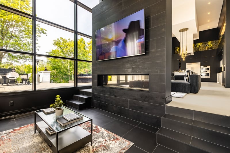 Luxury estate at 757 Rue des Chardonnerets, Mont-Saint-Hilaire, QC — photo 33