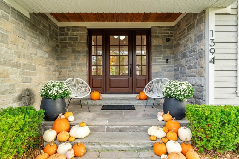 Luxury estate at 1394 Waverly Avenue, Oakville, ON — photo 6