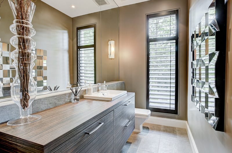 Luxury estate at 528 Rue du Sommet, Mont Saint-Hilaire — photo 16