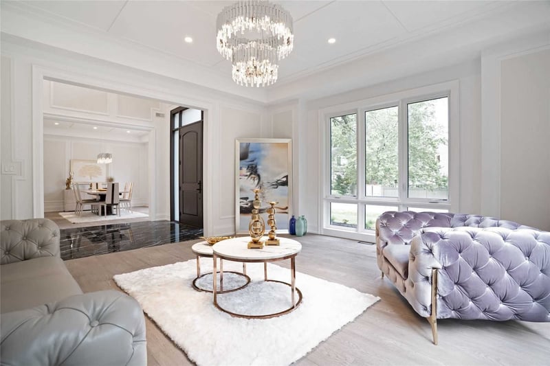 Luxury estate at 297 Savoy Crescent, Oakville — photo 9