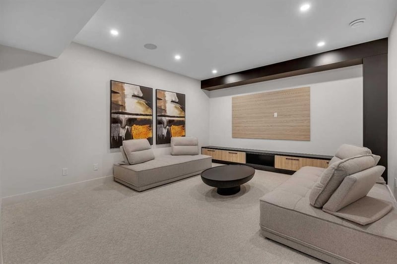 Luxury estate at 342 Normandy Drive Southwest, Calgary, AB — photo 20