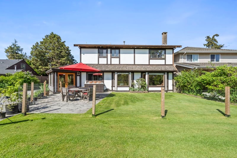 Luxury estate at 6546 Gibbons Drive, Richmond, BC — photo 4
