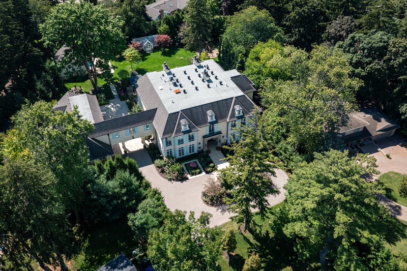 Luxury estate at 1470 Mississauga Road, Mississauga, ON — photo 3