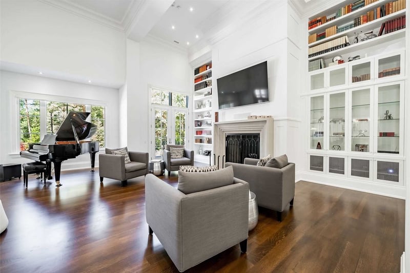 Luxury estate at 4388 Vandorf Sideroad, Whitchurch-Stouffville, ON — photo 5
