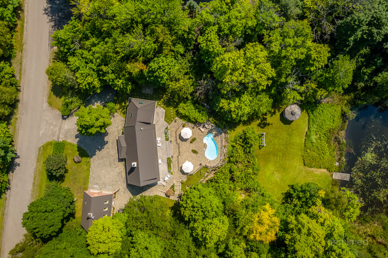 Luxury estate at 1087 Chemin Dunant Nord, Sainte-Anne-des-Lacs, QC — photo 25