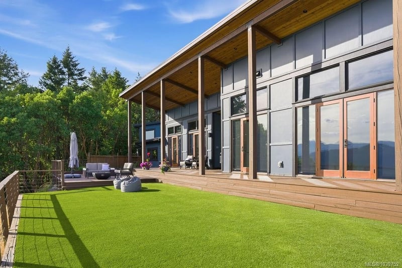 Luxury estate at 5175 Aho Road, Ladysmith, BC — photo 8