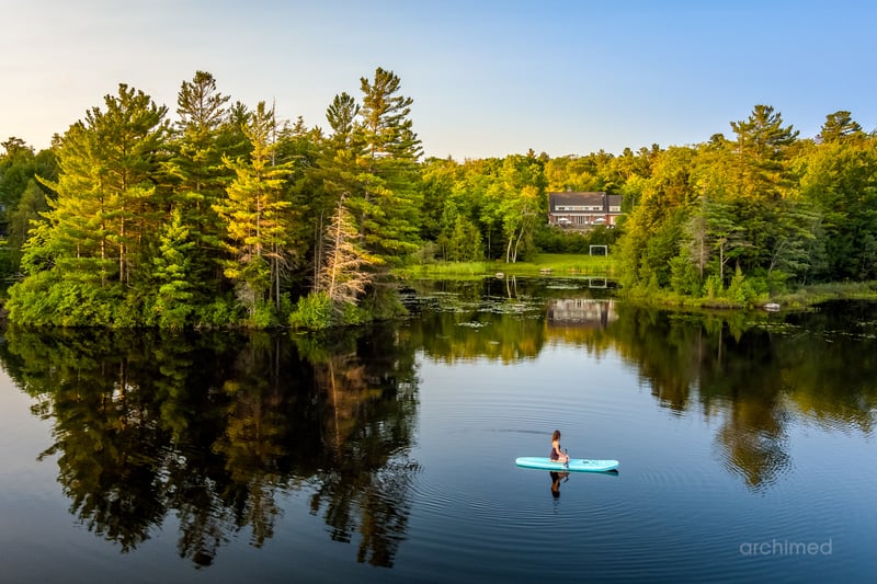 4-bedroom luxury home in 1087 Chemin Dunant Nord, Sainte-Anne-des-Lacs, QC