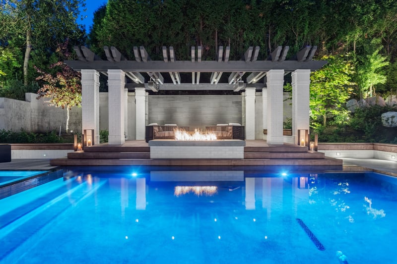 Luxury estate at 1126 Wolfe Ave, Vancouver — photo 2