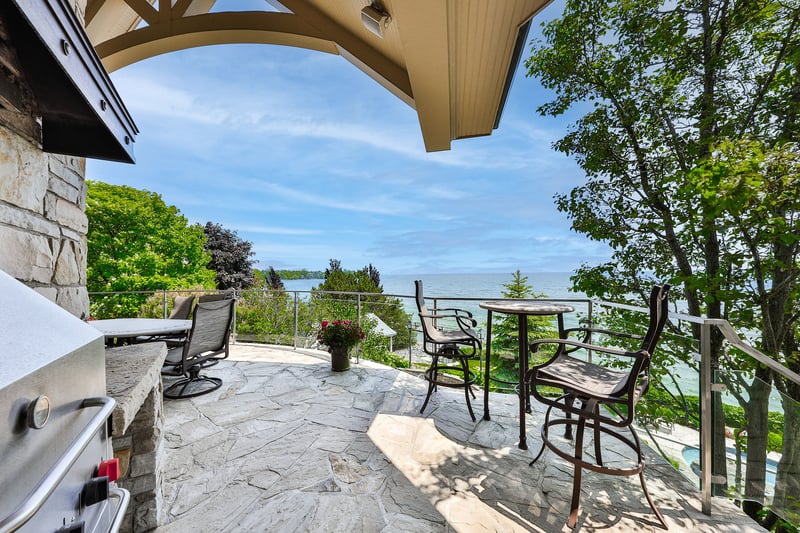 Luxury estate at 872 Whittier Crescent, Mississauga, ON — photo 31