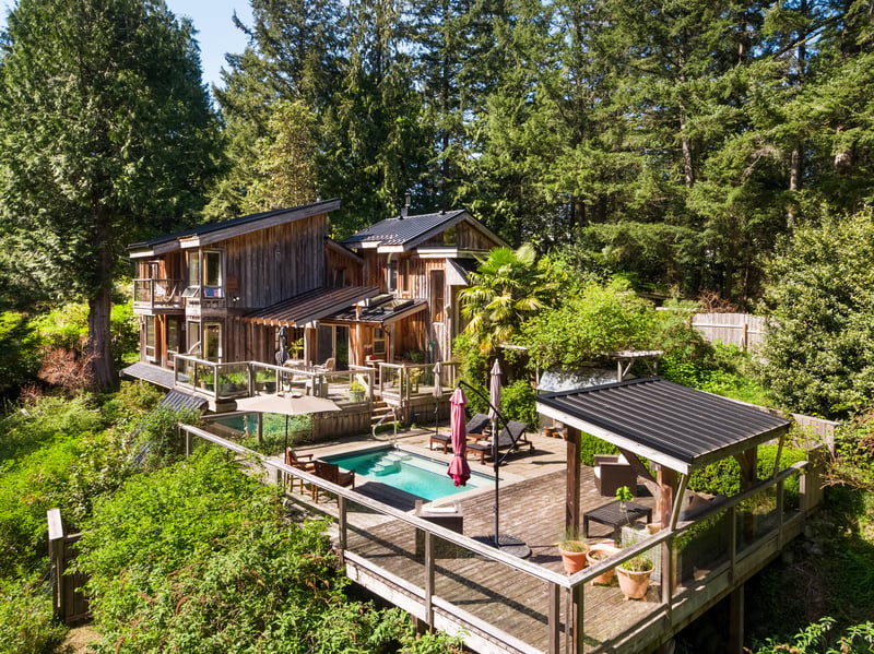 Luxury estate at 1273 Hikers Trail, Bowen Island — photo 1