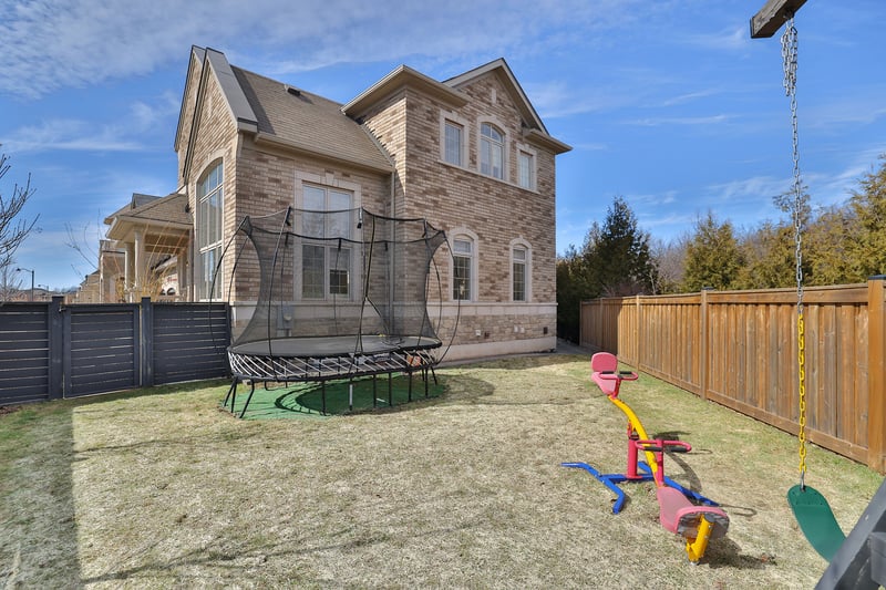 Luxury estate at 491 Threshing Mill Boulevard, Oakville, ON — photo 37