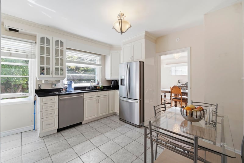 Luxury estate at 9107 118 Street Northwest, Edmonton, AB — photo 18