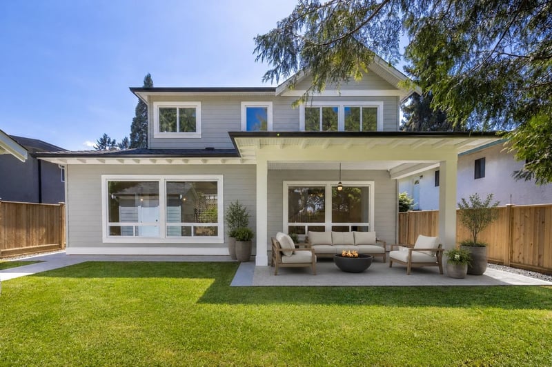 Luxury estate at 12641 15 Avenue, Surrey, BC — photo 4