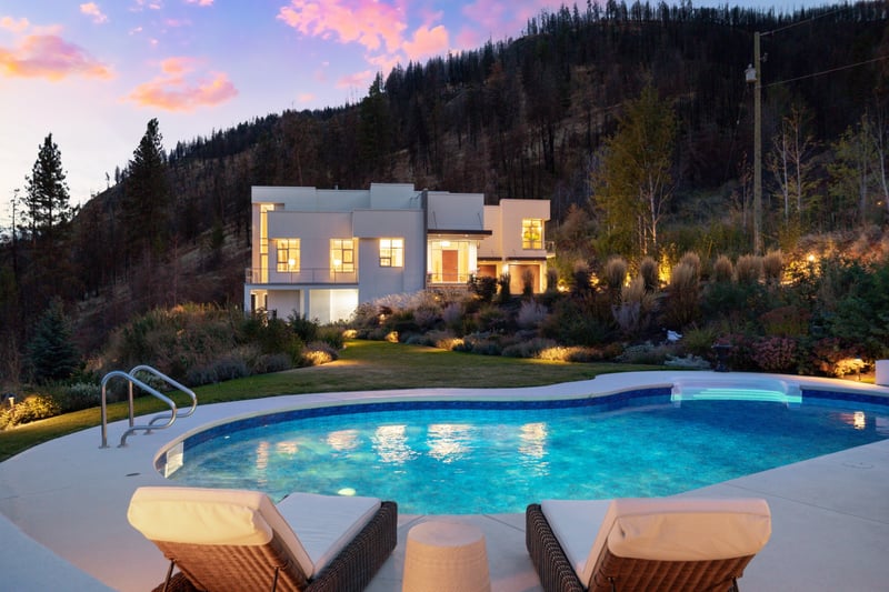 Luxury estate at 1750 Westside Road, Kelowna, BC — photo 4