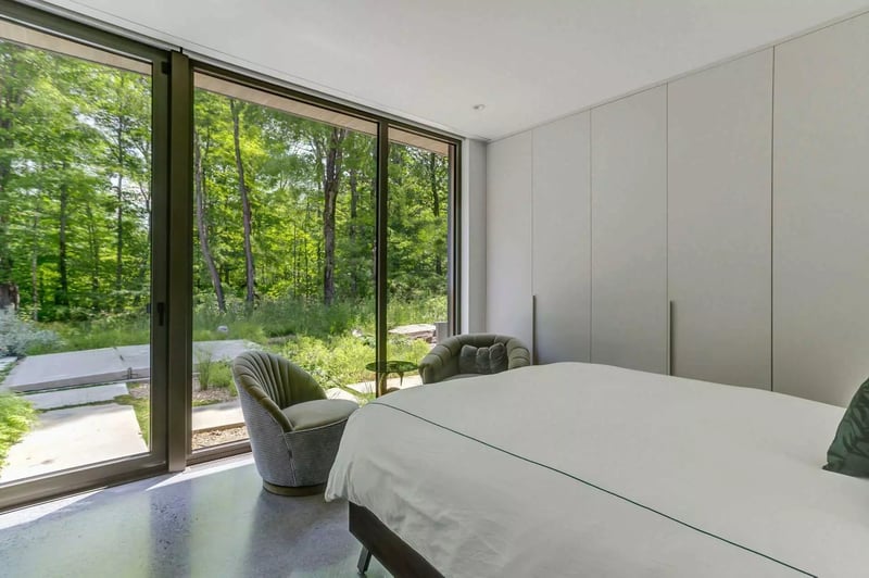 Luxury estate at 15 Chemin du Hibou, Eastman, QC — photo 31