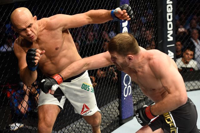 Stipe Miocic moments before scoring the knockout over Junior dos Santos. Credit: Getty/UFC