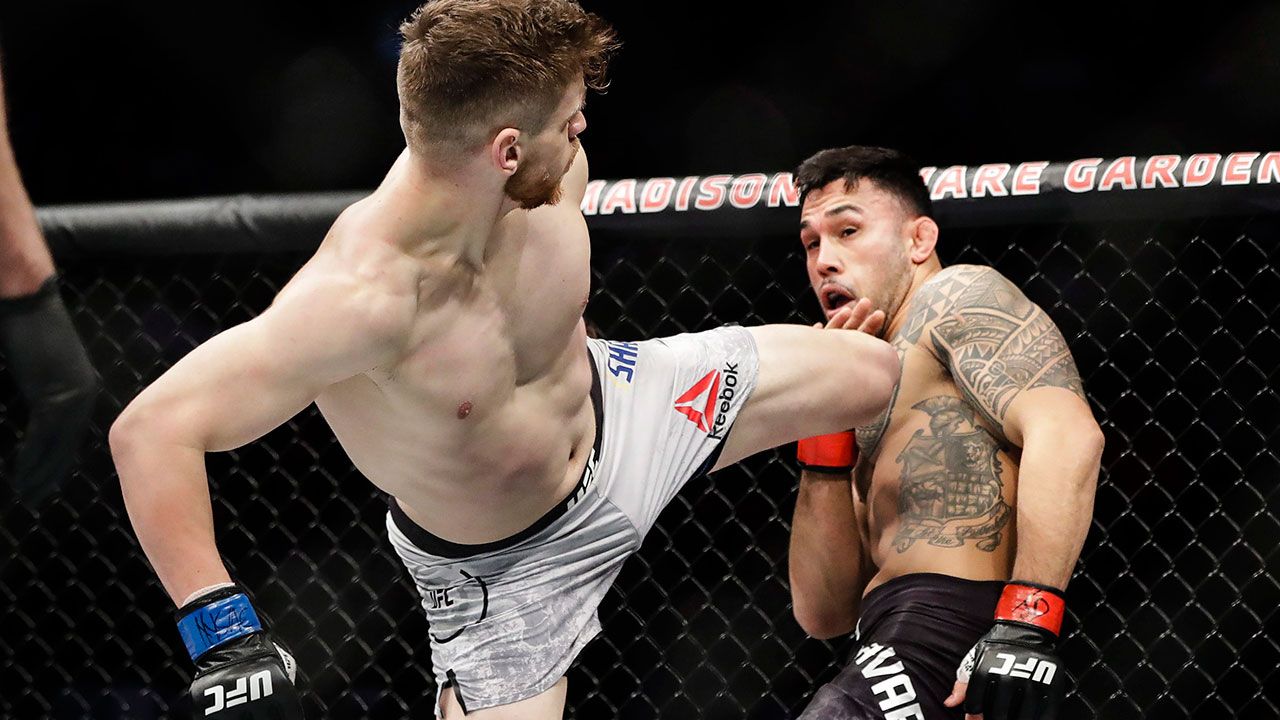 Edmen Shahbazyan knocks out Brad Tavares with a clean head kick. Credit: Frank Franklin II/AP Photo.