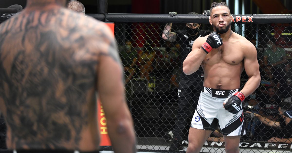 Kevin Lee in his UFC fight against Daniel Rodriguez. Photo by Chris Unger, Zuffa LLC.
