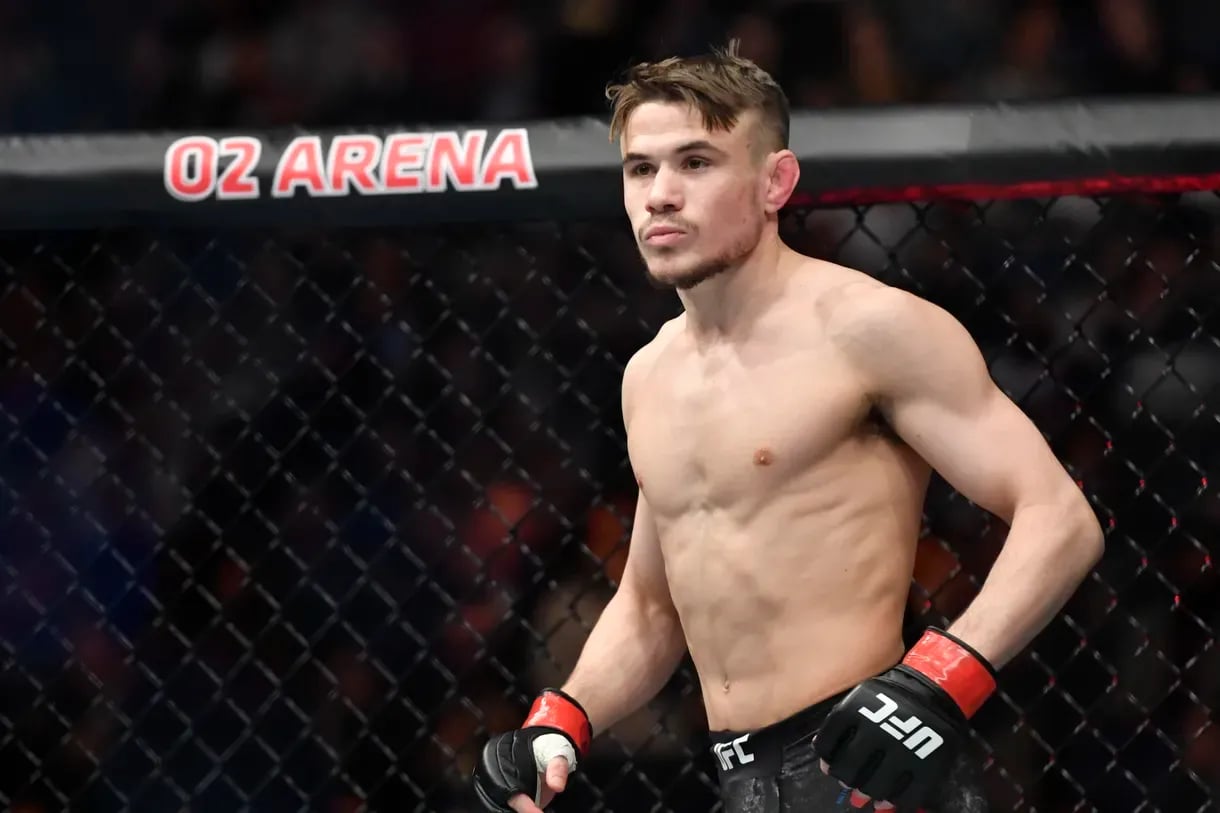 Nathaniel Wood prepares for battle. Credit: Steve Flynn/USA TODAY Sports.