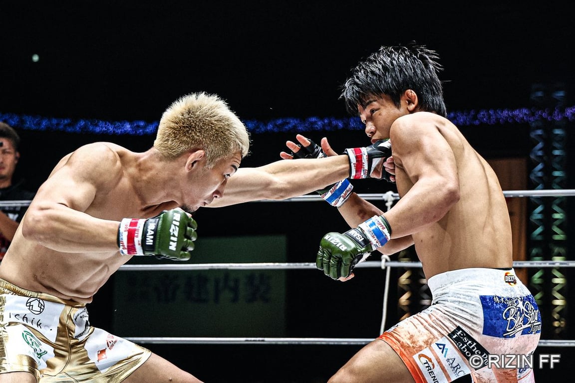 Yuki Motoya was able to outstrike Hiroya Kondo across three rounds. Credits to: RIZIN FF.