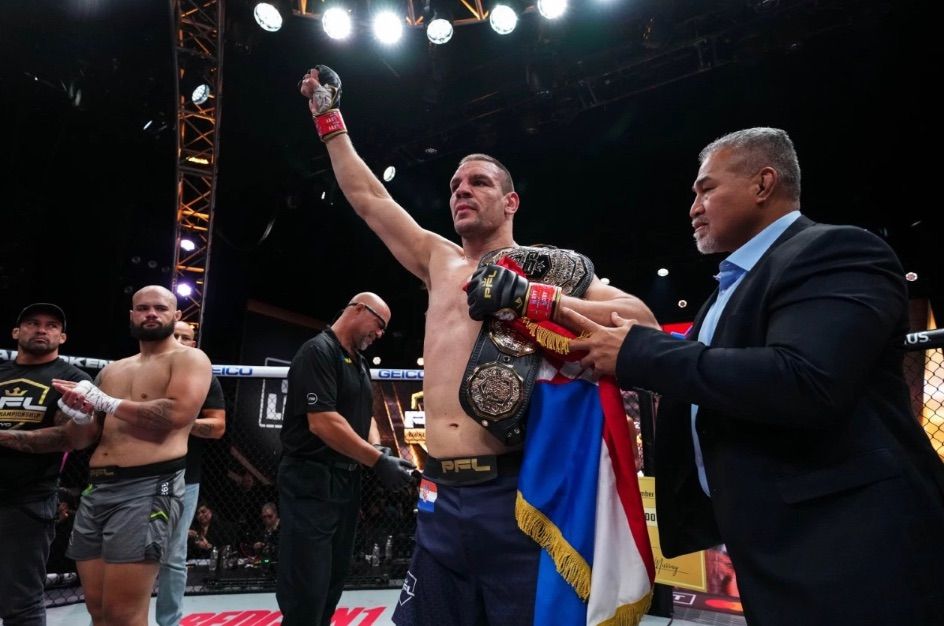 PFL 10: Championships at the Hulu Theater at Madison Square Garden in New York, New York, Friday, Nov. 25, 2022. Photo credit: Cooper Neill / PFL.
