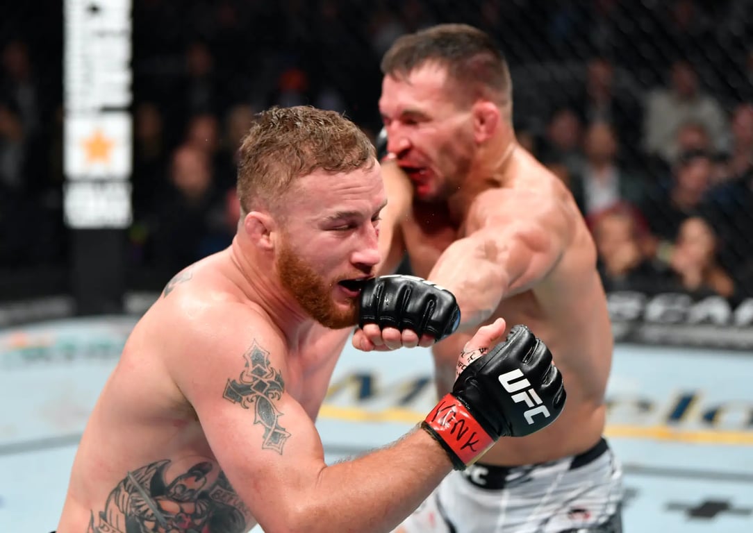 Justin Gaethje and Michael Chandler exchanging strikes. Credits to: Jeff Bottari-Zuffa LLC