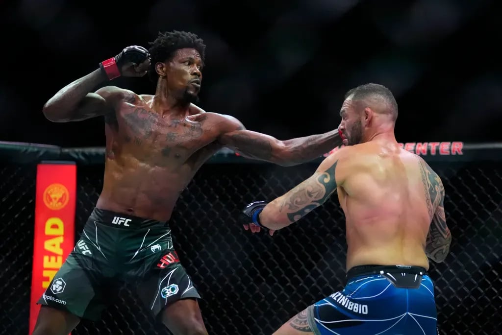 Kevin Holland moments before flatlining Santiago Ponzinibbio at UFC 287. Credits to: Rich Storry - USA TODAY Sports.