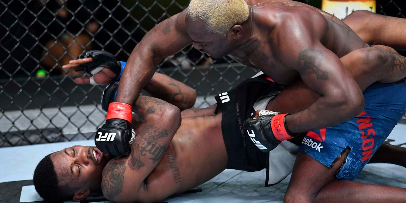 Derek Brunson hammering Kevin Holland on the ground. Credits to: Chris Unger - Zuffa LLC.
