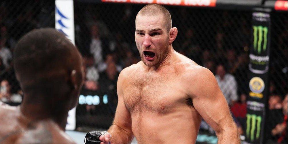 Sean Strickland to Face Anthony Hernandez in Main Event