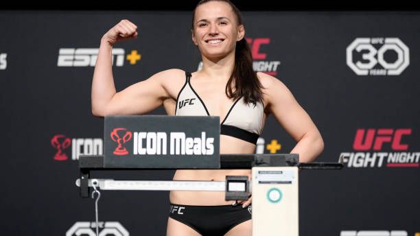Erin Blanchfield successfully weighing in. Credits to: Jeff Bottari - Zuffa LLC.