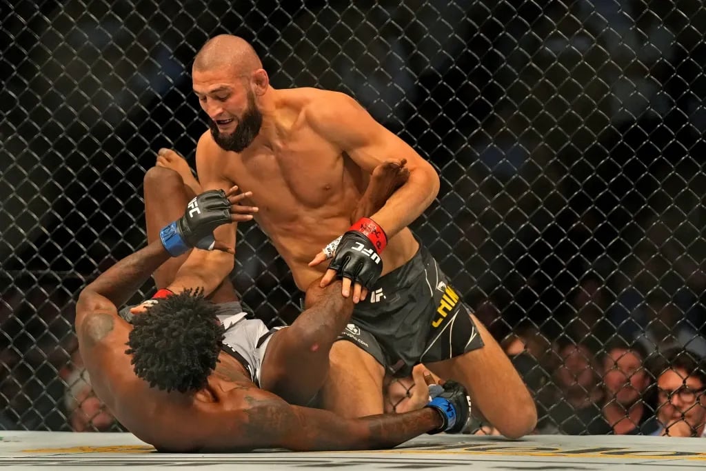 Khamzat Chimaev in his last fight against Kevin Holland at UFC 279. Credits to: Joe Camporeale - USA TODAY Sports.