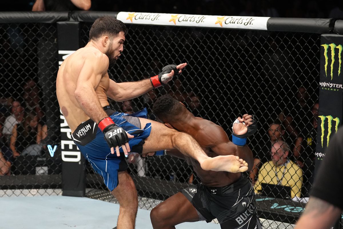 Nassourdine Imavov lands a head kick on Joaquin Buckley. Credit: Zuffa LLC.