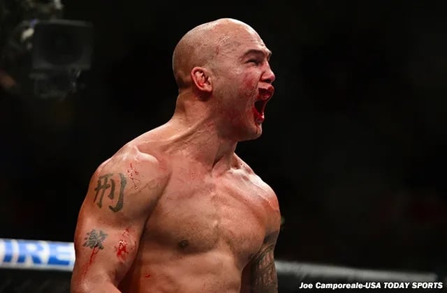 Robbie Lawler celebrates after his TKO victory over Rory MacDonald. Credits to: Joe Camporeale, USA TODAY Sports.