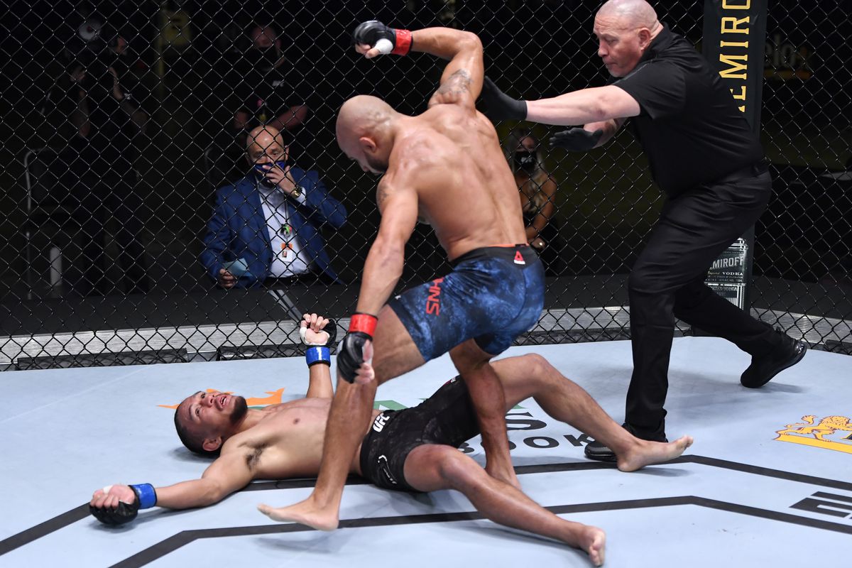 Miles Johns finishes off Kevin Natividad with ground and pound. Credit: MMA Fighting.