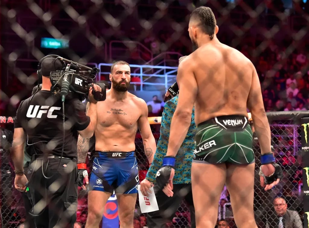 Johnny Walker and Paul Craig staring down before their bout at UFC 283. Credits to: Jason da Silva - USA TODAY Sports.