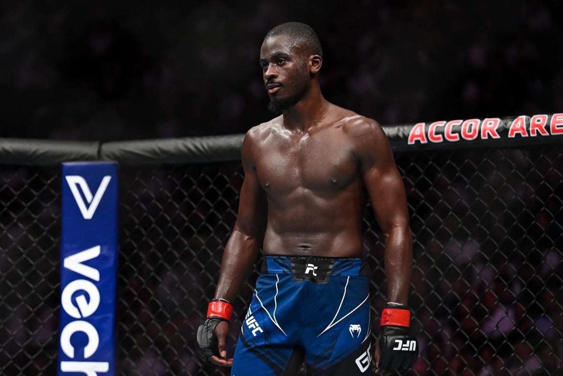 William Gomis receives a standing ovation from the crowd. Credits to: Per Haljestam USA-TODAY Sports