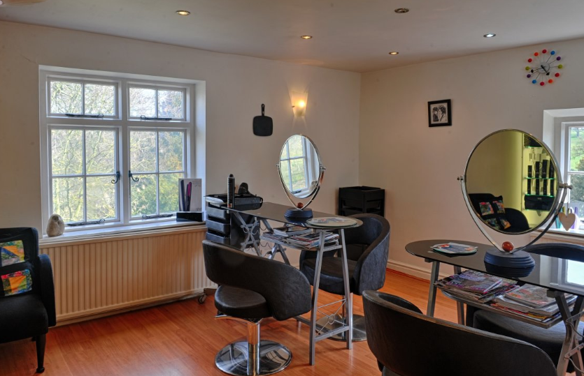 Tip Top Hair Design in AshbydelaZouch salonspy