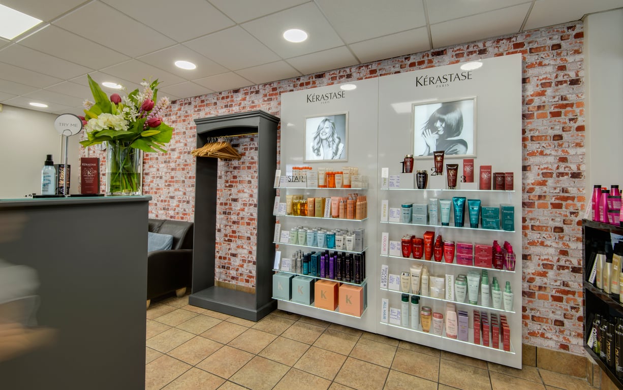 Claire Davies Hairdressing in Uckfield salonspy
