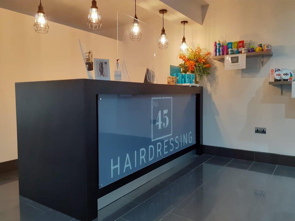 No.45 Hairdressing in Bath salonspy
