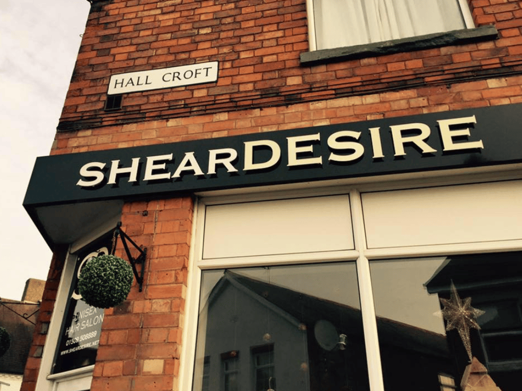 Shear Desire in Loughborough salonspy