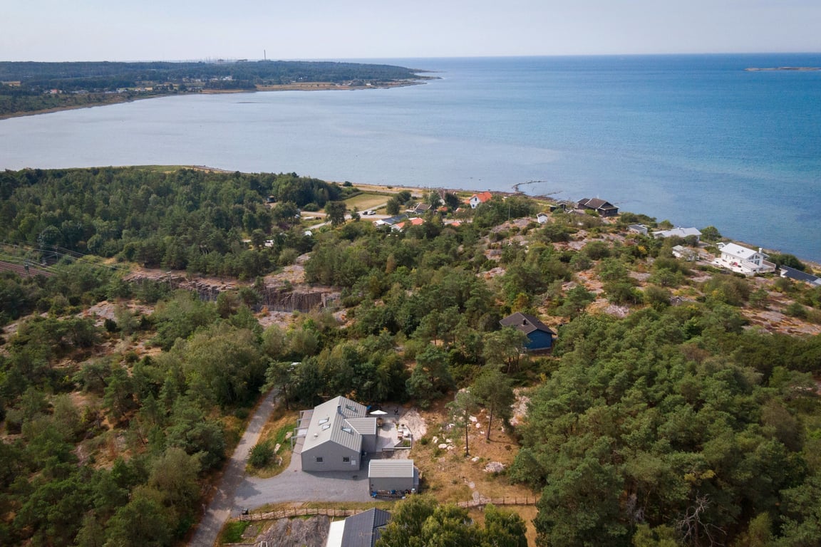 Villa, 6 rum, 106 m² i Väröbacka