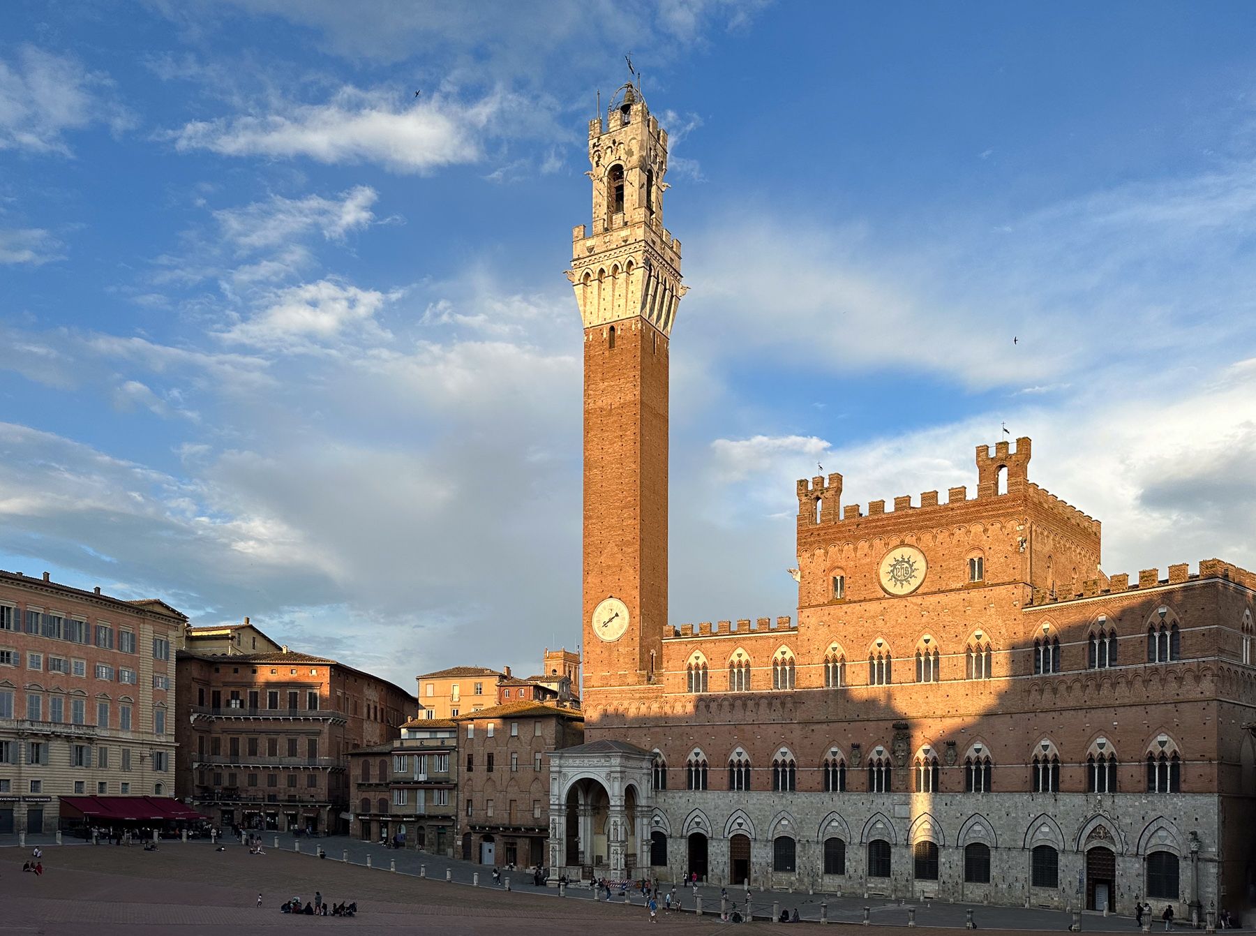 Piazza del Campo, Siena, Italy - iPhone 14 PRO